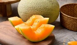 梦见逛街免费吃哈密瓜,免费品尝哈密瓜的逛街之旅