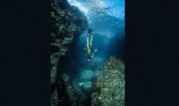 潜入深海 在线观看