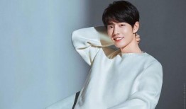 圈内爆料肖战张萌,神秘项目引热议