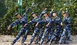 爆料网军训跳舞视频完整版,揭秘网爆军训跳舞视频完整版